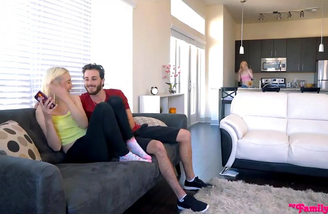 Sisters and their stepbro are on the couch having sex behind their parents’ back