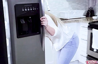 Fucking my girlfriend’s hot roomie next to my sleeping girlfriend is so damn hot!