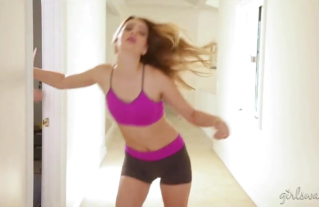 Sexy blond seduced into hot lesbian sex by her brunette roommate