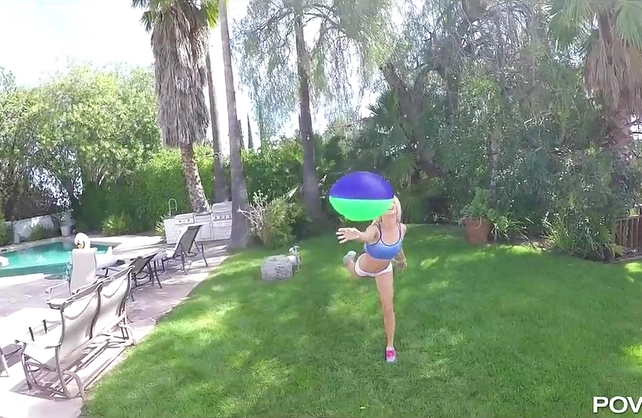 Having sexy fun in the yard with my beautiful blonde naked girlfriend