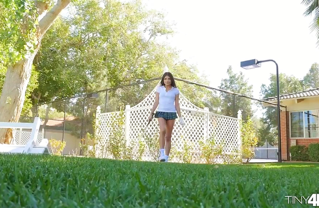 Tiny young girl gets her little pussy destroyed after playing golf