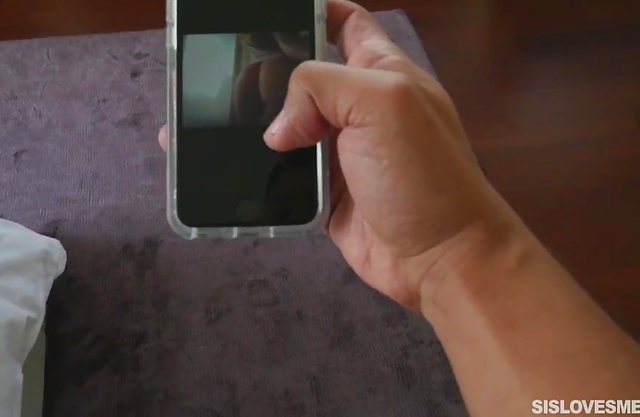 I fucked my stepsis after finding pussy and dick pics on her phone