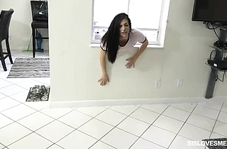 I pulled down my stepsister’s panties and fucked her when she got stuck in between the windowsill