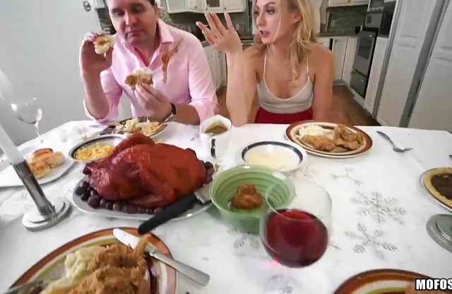 A Thanksgiving dinner bathroom threesome with my GF and her best friend!