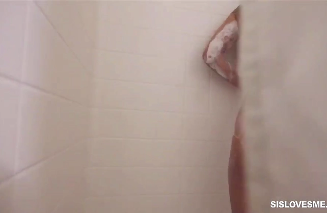 Banging my stepsister after proving she masturbates just like everyone else