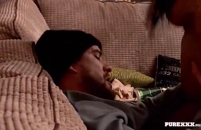 Robber in black cap finds a naked girl in the house and fucks her