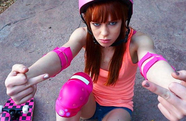 Skinny girl falls from skateboard and this leads to naked sex with BF