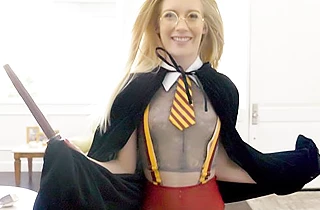 Cosplay girl with pale skin welcomes hard magic stick in naked twat