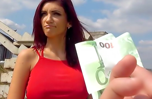 Girl with red hair agrees to have naked sex after guy gives her money