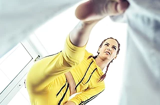 Rebellious girl injures coach and decides to return the favor fully naked