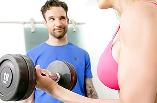 Diva is ready to satisfy naked stepson so she sucks and gets fucked in gym