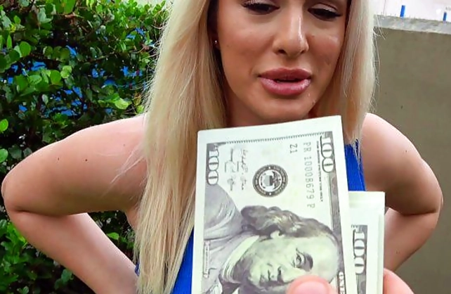 Comely blonde girl for fast cash spreads legs in front of naked cock