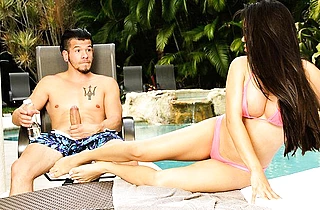 Relaxed Latina gal jumps on stepbrother's naked tool for good ride