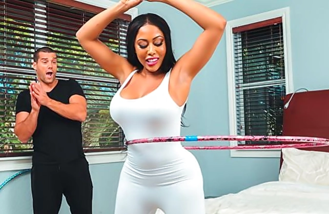 Black girl is voluptuous so all instructor wants is to get her naked and nail this vagina
