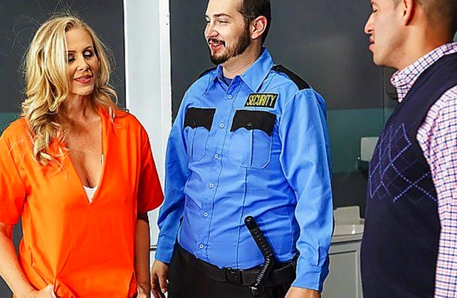Naked inmate MILF with big boobies quickly fucked by younger stallion