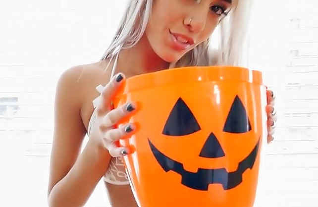 Girl thinks naked cock stretching pussy is much better than candies
