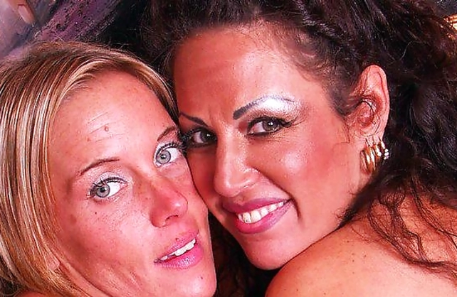 There is a dildo that lesbian MILFs with naked bodies use for own pleasure
