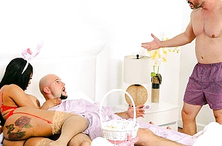 Naked black babe met lover in bed and cheated on husband at Easter