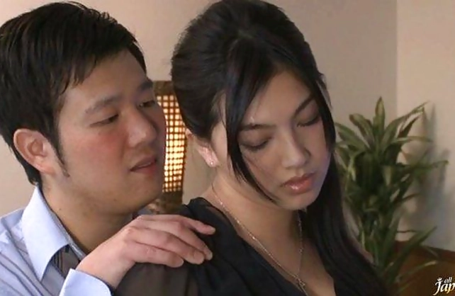 Shoulder massage turns Japanese girl on and man fucks naked pussy from behind