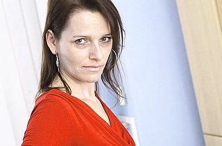 Lady in sexy red dress won't go on date until masturbates naked pussy
