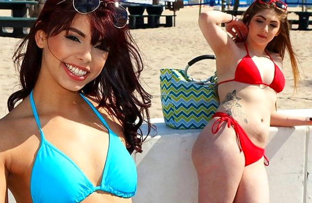 Latina babe invites chubby GF at her home to have naked lesbian sex