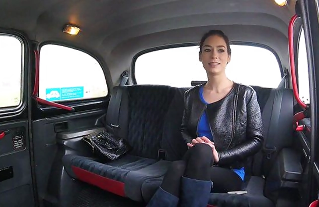 Hot naked sex is the way attractive Euro brunette pays for taxi ride