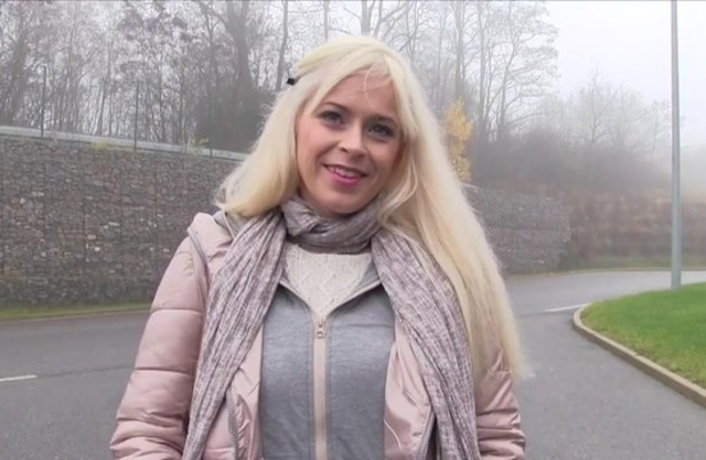 Blonde mom meets public agent and visits him to get naked and fucked