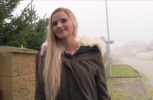 Pickup artist picked up blonde girl on rainy day and fucked naked