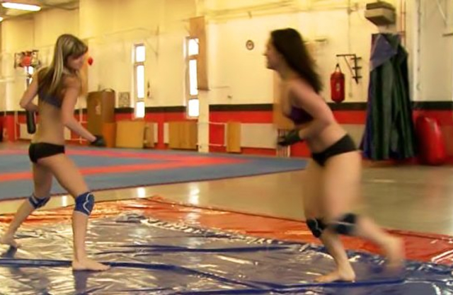 Russian naked girl welcomes a hot hussy licking her nipples and snatch