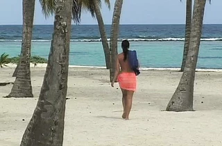 Ebony stallion and white naked friend try their best fucking sexy bitch