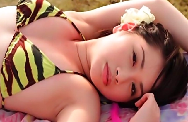 Japanese model thinks guys will appreciate her even without naked tits