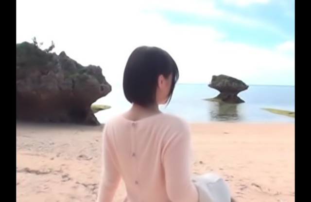Modest Japanese teen nicely sucks naked penis outdoors on the beach
