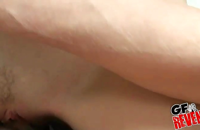 Banging my hot girlfriend in the bathroom