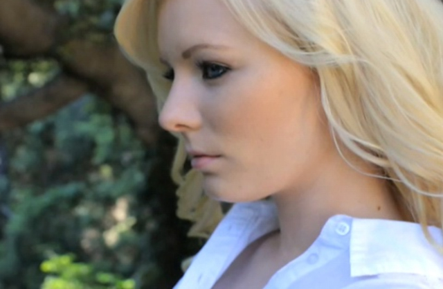 Blonde goddess Elaina Raye enjoys a hot morning fuck with her man