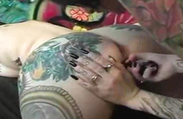 Dark-haired chicks with tattoos have to satisfy naked vags by themselves
