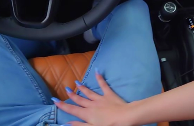 Giving head in the car leads to rough pounding for a hot naked slut
