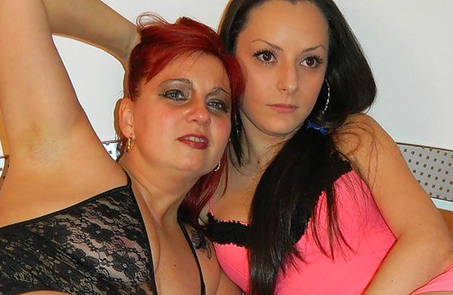 Two adventurous naked hotties give each other oral before using toys
