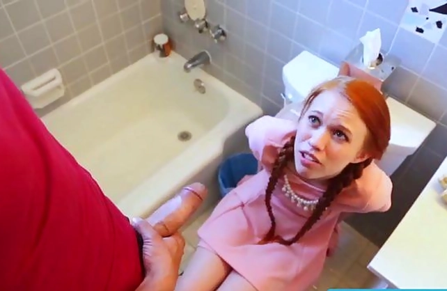 Horny naked girl sucks a beautiful cock in toilet and has coition in bed