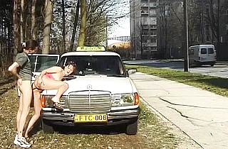 Limo driver brave enough to have hot anal sex with naked girl on street