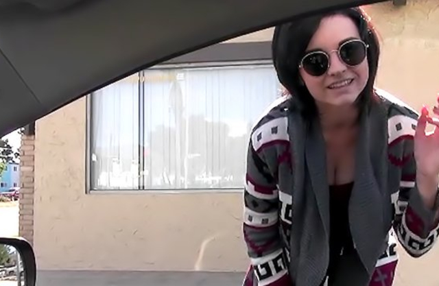 Hot performance is how naked girl appreciates stranger man's kindness