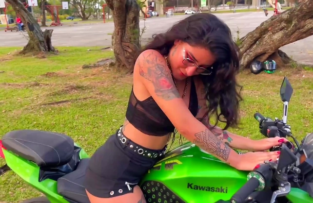 Biker Dude Controls His GF's Orgasms in Public with Remote Vibrator!