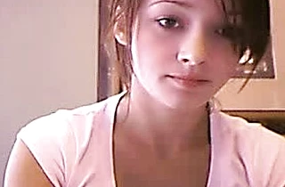 Dirty nude teen tease masturbates in front of her webcam