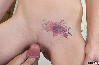 Hot naked girl with a gorgeous ass enjoys hardcore pussy pounding