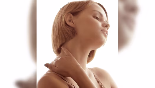 Bookshelf Tease Turns Into Full Naked Reveal With Intimate Close-ups