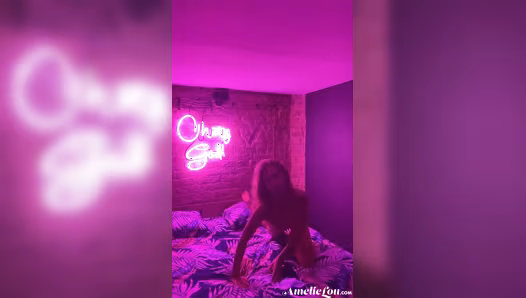 Brunette flaunts her naked slim figure perfectly