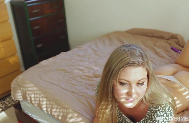 Guy films his crazy slutty girlfriend rubbing her pussy and sucking his dick