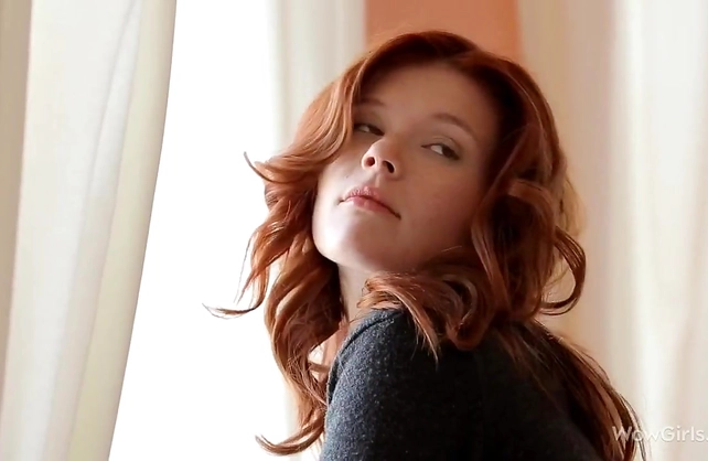Beautiful redhead chick teasing her body and masturbating will make you cum