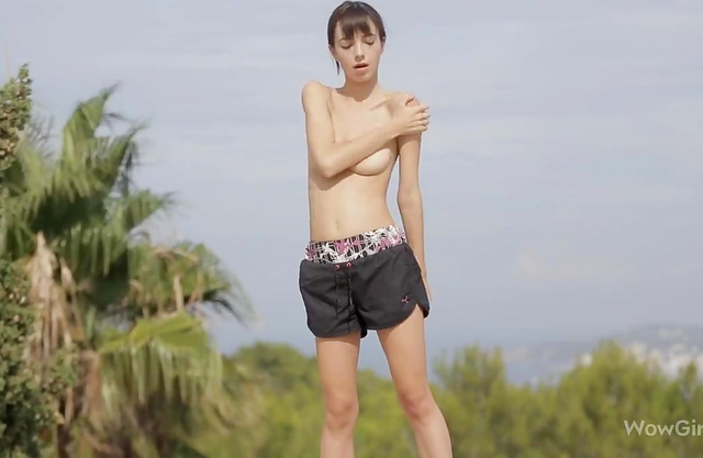 Sporty teen gets naked and starts masturbating until she cums like crazy