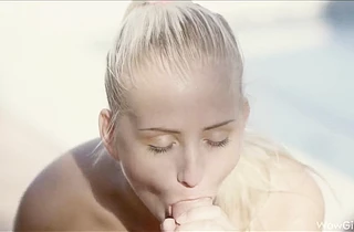 Watch this naked blonde sucking on a cock and getting a huge load on her face