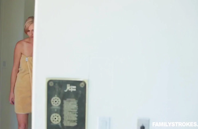 Naked blonde babe enjoys tasty dick in the shower and heavy fucking